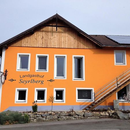 Landgasthof Seyrlberg Reichenau im Mühlkreis Exterior foto